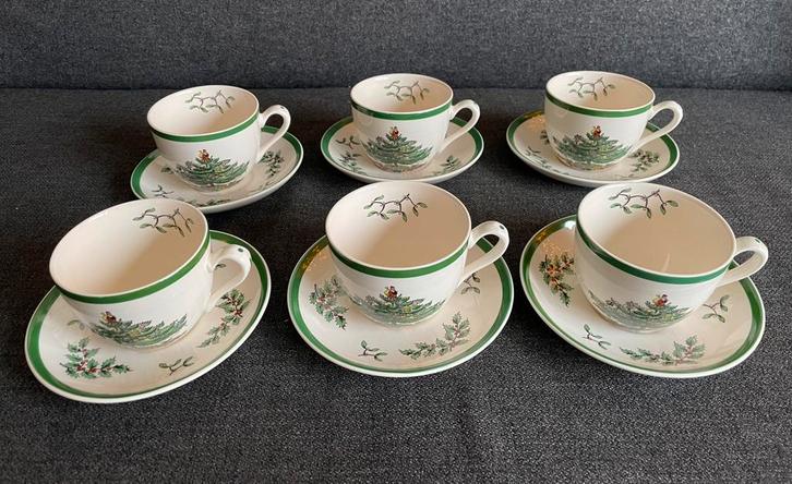 Christmas Tree Spode servies kop en schotel, 6 stuks,, Huis en Inrichting, Keuken | Servies, Zo goed als nieuw, Kop(pen) en/of Schotel(s)