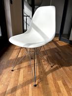 Vitra DSR Stoel wit, Huis en Inrichting, Stoelen, Ophalen, Zo goed als nieuw, Wit, Eén