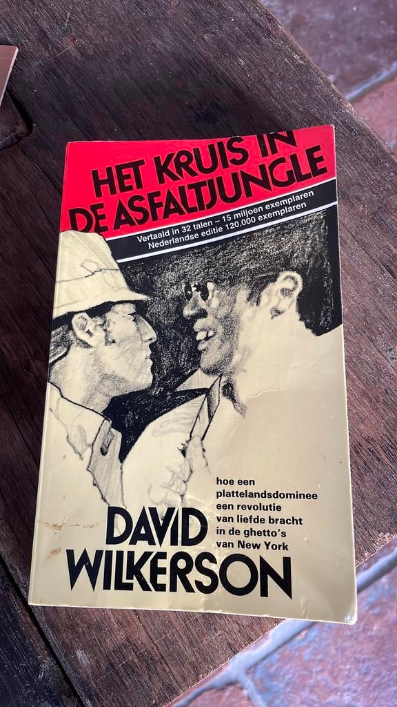 D. Wilkerson - Het kruis in de asfaltjungle -, Boeken, Godsdienst en Theologie, Zo goed als nieuw, Ophalen of Verzenden