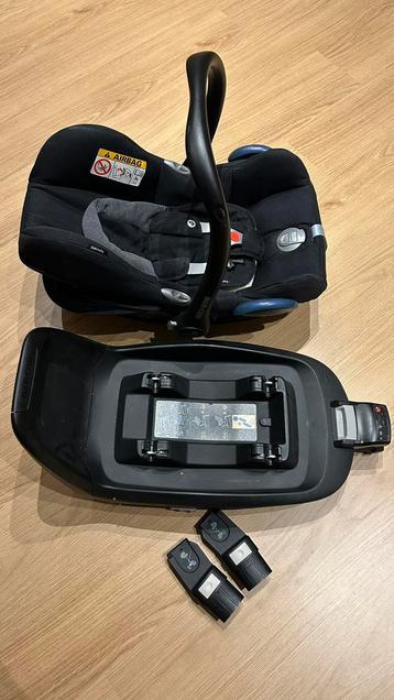 Maxi cosi beschikbaar voor biedingen