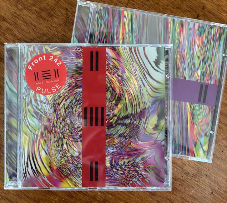 Front 242 - Pulse + Still & Raw , Cd's en Dvd's, Cd's | Dance en House, Zo goed als nieuw, Techno of Trance, Ophalen of Verzenden