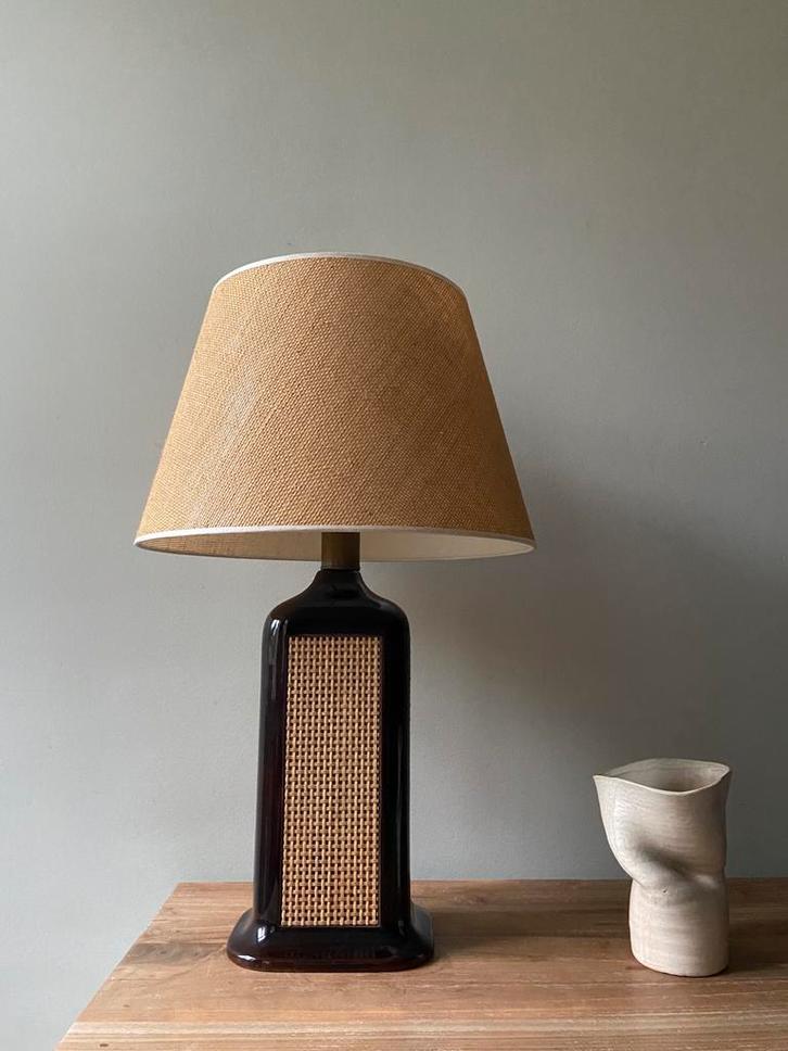 Vintage Mid Century Keramiek / Rotan Tafellamp - Japandi, Huis en Inrichting, Lampen | Tafellampen, Gebruikt, Ophalen of Verzenden