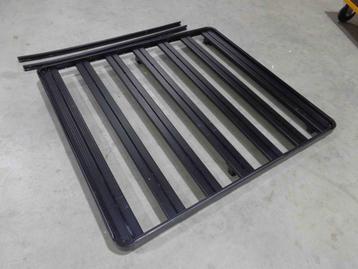 Front Runner Dakdrager beschikbaar voor biedingen