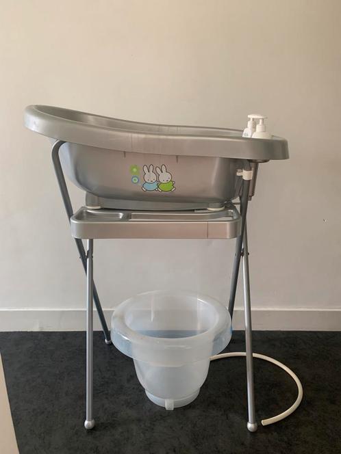 Babybadje + TummyTub BebeJou, Kinderen en Baby's, Badjes en Verzorging, Gebruikt, Badje, Bébé-jou, Standaard, Ophalen