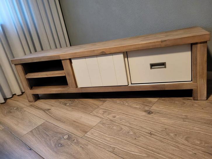 Houten TV Kast met Opbergruimte, Huis en Inrichting, Kasten | Televisiemeubels, Gebruikt, Minder dan 100 cm, 150 tot 200 cm, 25 tot 50 cm