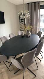 Ovale eiken eettafel (260x130) met 8 stoelen, Huis en Inrichting, Tafels | Eettafels, Ophalen, 100 tot 150 cm, Eikenhout, 200 cm of meer