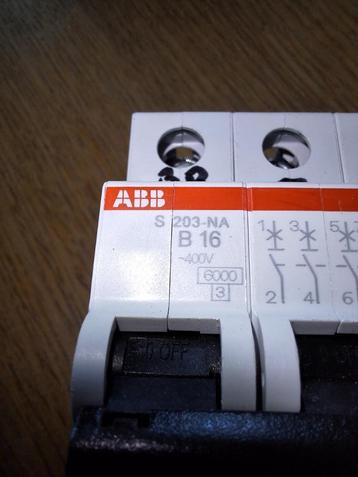 ABB beschikbaar voor biedingen