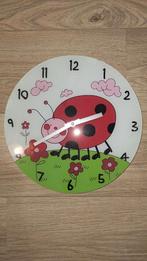 Leuke lieveheersbeestje klok voor de kinderkamer, Verzamelen, Ophalen of Verzenden, Overige typen