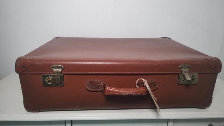 K610 VINTAGE jaren 40-50 koffer geperst karton groot model, Sieraden, Tassen en Uiterlijk, Koffers, Gebruikt, Overige materialen