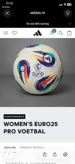 Womans pro voetbal 2025, Tickets en Kaartjes, Sport | Voetbal, Seizoenskaart, Eén persoon