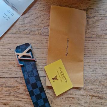Louis Vuitton riem origineel beschikbaar voor biedingen