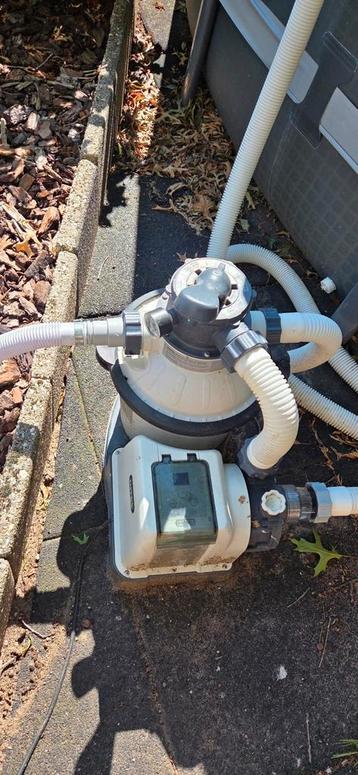 Intex zandfilterpomp 4m3 beschikbaar voor biedingen