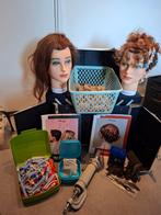 Oefenhoofden met accessoires en koffer, Sieraden, Tassen en Uiterlijk, Uiterlijk | Haarverzorging, Ophalen of Verzenden, Gebruikt