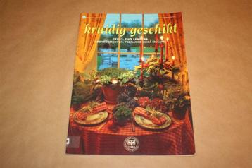 Kruidig geschikt beschikbaar voor biedingen