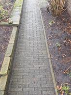 Betonnen waalformaat klinkers 20 x 5cm GRATIS, Tuin en Terras, Ophalen, Gebruikt, Klinkers, 10 m² of meer