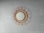 Rotan wandspiegel, Huis en Inrichting, Woonaccessoires | Spiegels, Ophalen, Minder dan 50 cm, Rond, Zo goed als nieuw
