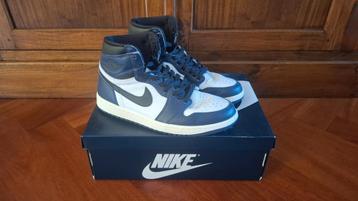 Nike jordan 1 high OG beschikbaar voor biedingen