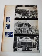 Bio pioniers [eerste Bioscopen Nederland] NBB uitgave 1961, Ophalen of Verzenden, Zo goed als nieuw