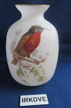 OPALINE GLAS VAAS * Met Vogel *, Antiek en Kunst, Verzenden