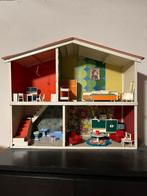 Vintage Poppenhuis Jaren 60/70 Ingericht Met Meubels Retro L, Ophalen of Verzenden