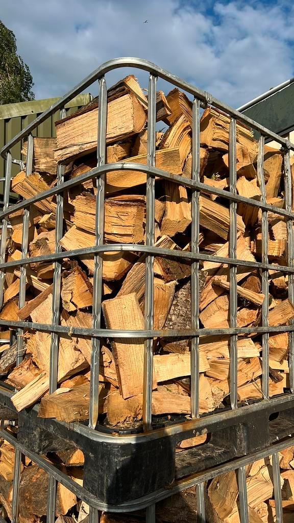 Droog Kachelhout  – 80% Eikenhout | Levering Mogelijk, Tuin en Terras, Haardhout, Ophalen