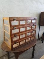vintage vitrine met kleppen bakkersvitrine winkelkast, Antiek en Kunst, Curiosa en Brocante, Ophalen