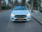 Mercedes-Benz A-Klasse A 250 224pk 7G-DCT 2018 Wit, Auto's, Mercedes-Benz, 4 cilinders, Wit, Overige kleuren, Particulier