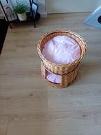 Rieten kattenmand/stoeltje, Ophalen, Zo goed als nieuw, Riet