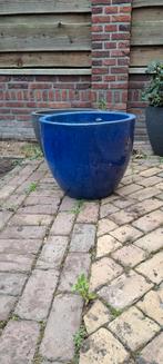 Mooie stenen bloempot voor buiten, Ophalen, 40 cm of meer, Rond, Zo goed als nieuw