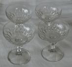 Nr ONB43: 4 Kleine olijfgeslepen kristallen coupes, Verzamelen, Glas en Borrelglaasjes, Tweedehands, onbekend., Overige typen