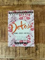 Happinez Detox 72 tips voor een opgeruimd leven, Boeken, Ophalen of Verzenden, Zo goed als nieuw, Spiritualiteit algemeen, Achtergrond en Informatie