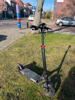 Grote en degelijke elektrische step, Fietsen en Brommers, Steps, Ophalen, Gebruikt, Elektrische step (E-scooter)