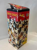 HEYE puzzel 1000 stukjes in driehoekdoos Marino Degano Black, Hobby en Vrije tijd, Denksport en Puzzels, Ophalen of Verzenden