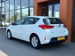Toyota Auris 1.8 Hybrid|Automaat|Navi|Clima|Cruise|Trekhaak, Gebruikt, 4 cilinders, Wit, Origineel Nederlands