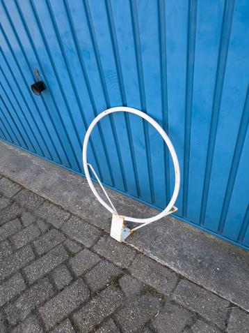 Basketball ring