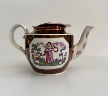 2 antieke kraag theepotten (Sunderland Charity Jug 1830) beschikbaar voor biedingen