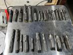 Te koop set nieuwe en zgan frezen, Ophalen of Verzenden, Zo goed als nieuw, Elektrisch, Overige soorten