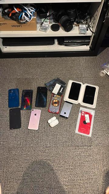 Partij telefoons beschikbaar voor biedingen