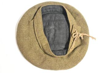 engeland canada baret wo2 model  beschikbaar voor biedingen