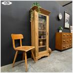 Vintage grenen vitrinekast kast, Huis en Inrichting, Kasten | Vitrinekasten, Ophalen, Met deur(en), Vintage, 50 tot 100 cm