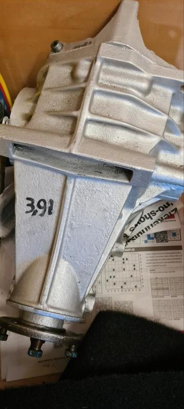 ford 7" 3.91 differentieel.  beschikbaar voor biedingen