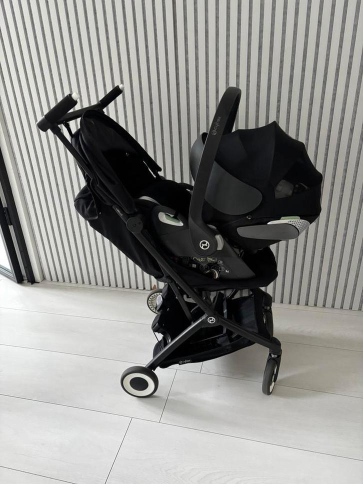 Libelle buggy met autostoel Cybex Cloud t plus en adapters, Kinderen en Baby's, Buggy's, Ophalen of Verzenden