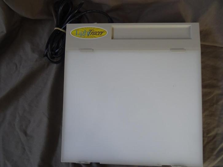 Light Tracer by Artograph lichtbak tekenbord tekenen, Hobby en Vrije tijd, Tekenen, Gebruikt, Overige typen, Ophalen of Verzenden