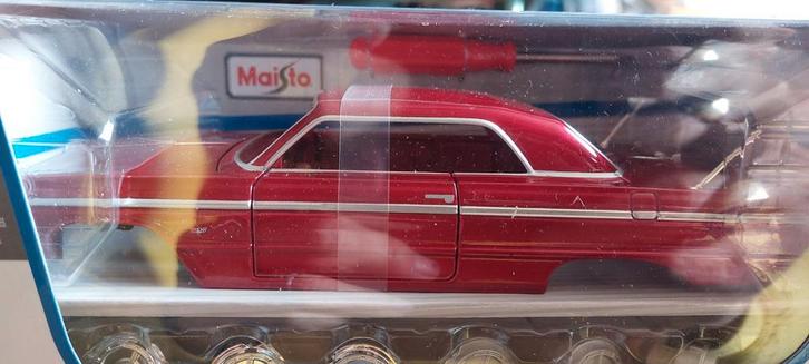 DSLK 1212 CHEVROLET IMPALA SS, Hobby en Vrije tijd, Modelauto's | Overige schalen, Nieuw, Auto, Ophalen of Verzenden