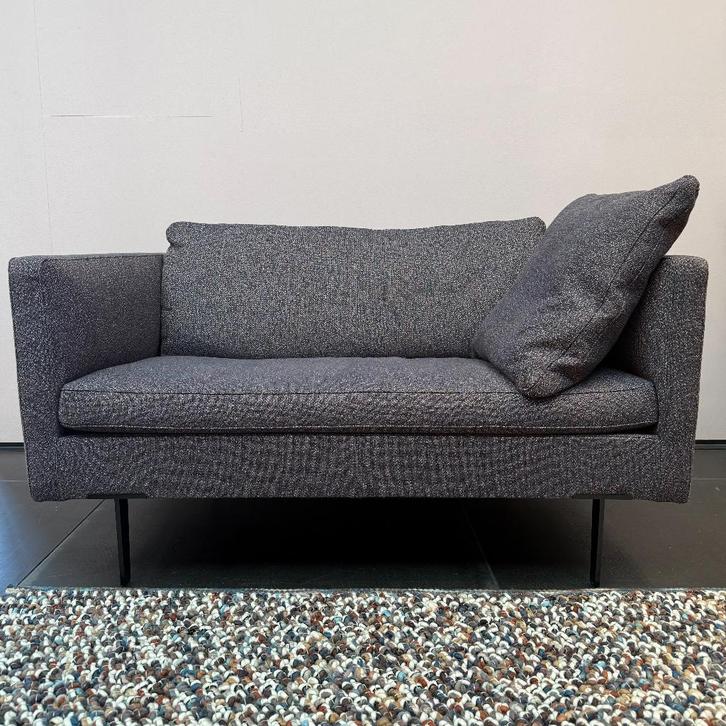 Molinari Aspen loveseat (nieuwprijs= €3.690,-), Huis en Inrichting, Banken | Sofa's en Chaises Longues, Nieuw, Tweepersoons, Minder dan 150 cm