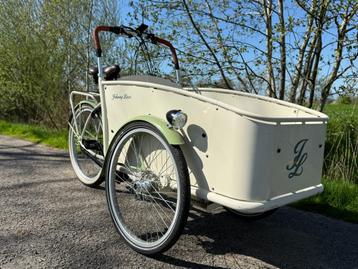 Elektrische bakfietsen te koop beschikbaar voor biedingen