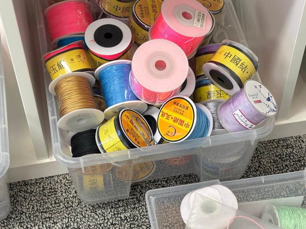 Gratis afhalen: Koord voor sieraden en hobby, Hobby en Vrije tijd, Kralen en Sieraden maken, Ophalen, Nieuw, Draad