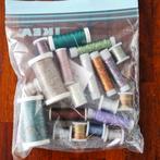 20 klosjes glitter borduurgaren, Hobby en Vrije tijd, Kaarten | Zelf maken, Ophalen of Verzenden, Zo goed als nieuw, Overige thema's