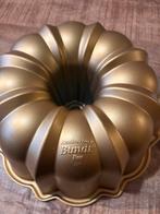 Nordic ware Anniversary Bundt, Hobby en Vrije tijd, Ophalen of Verzenden, Zo goed als nieuw, Taarten, Bakvorm