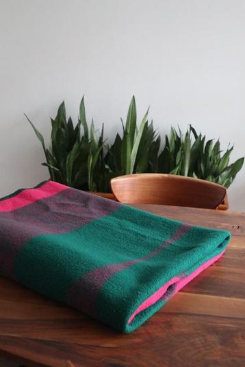 Vintage Didas roze/groen wollen kleed met patronen / retro beschikbaar voor biedingen